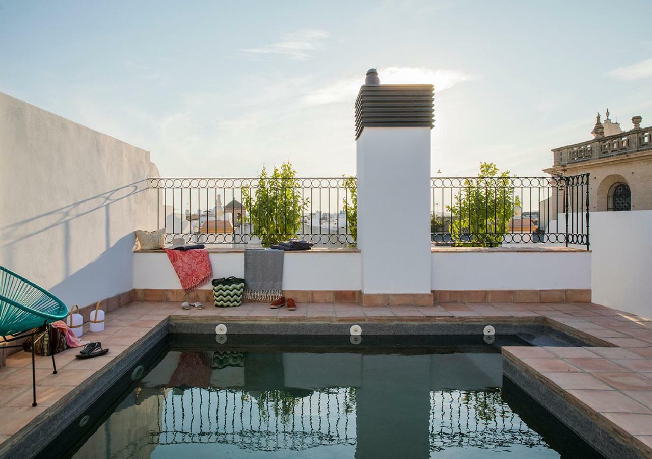 Feria Pool & Luxury Lägenhet Sevilla Exteriör bild
